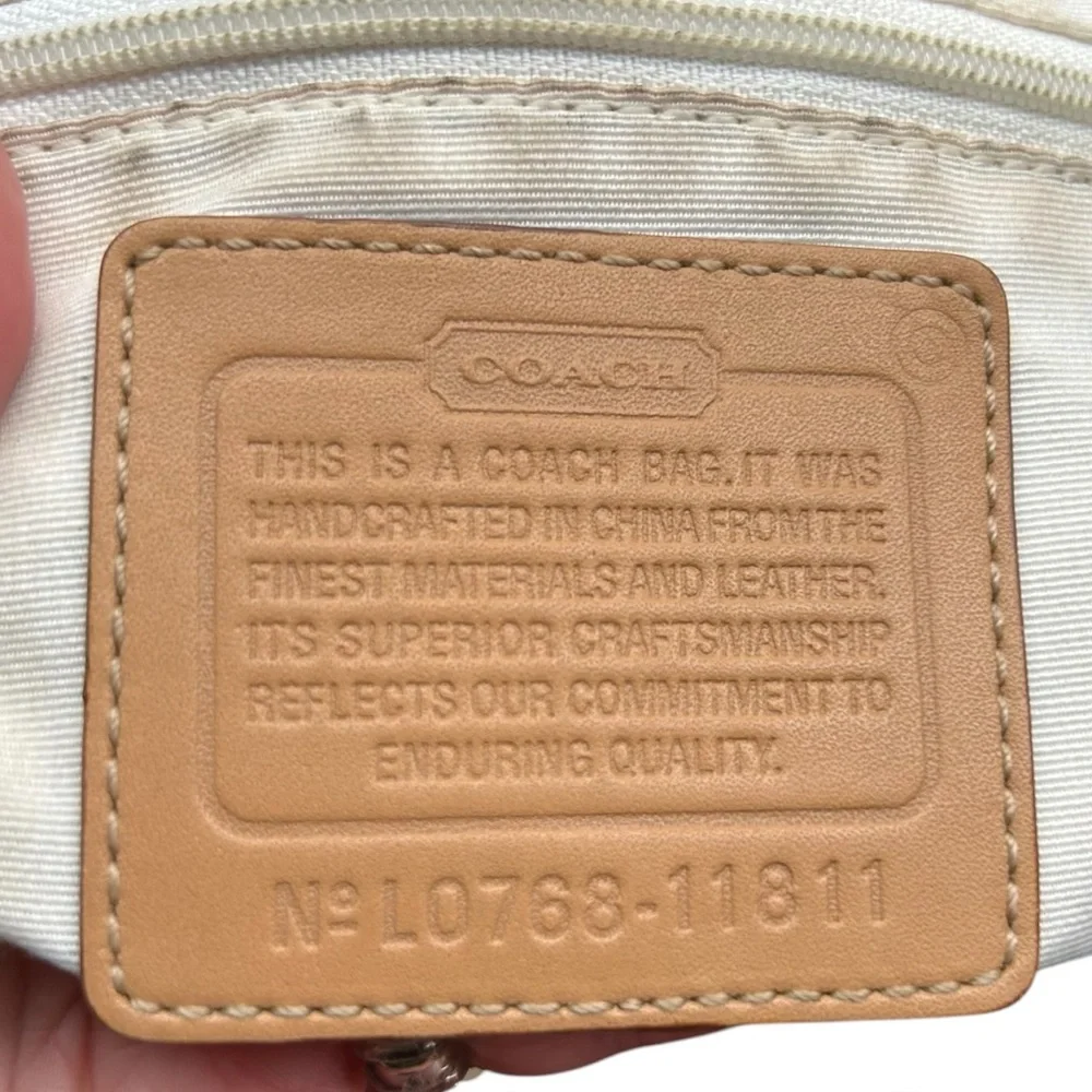 COACH Hamptons Signature Jacquard Hobo Beige Cream w Tan Leather, L0768-11811 - Picture 7 of 12